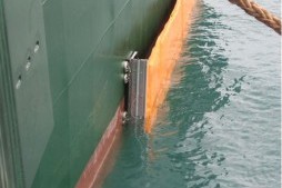 Magnetic Boom Connector